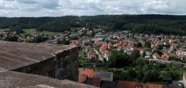 Bitche---Frankreich--Blick-v-der-Zitadelle---24-06-11---Bild-021