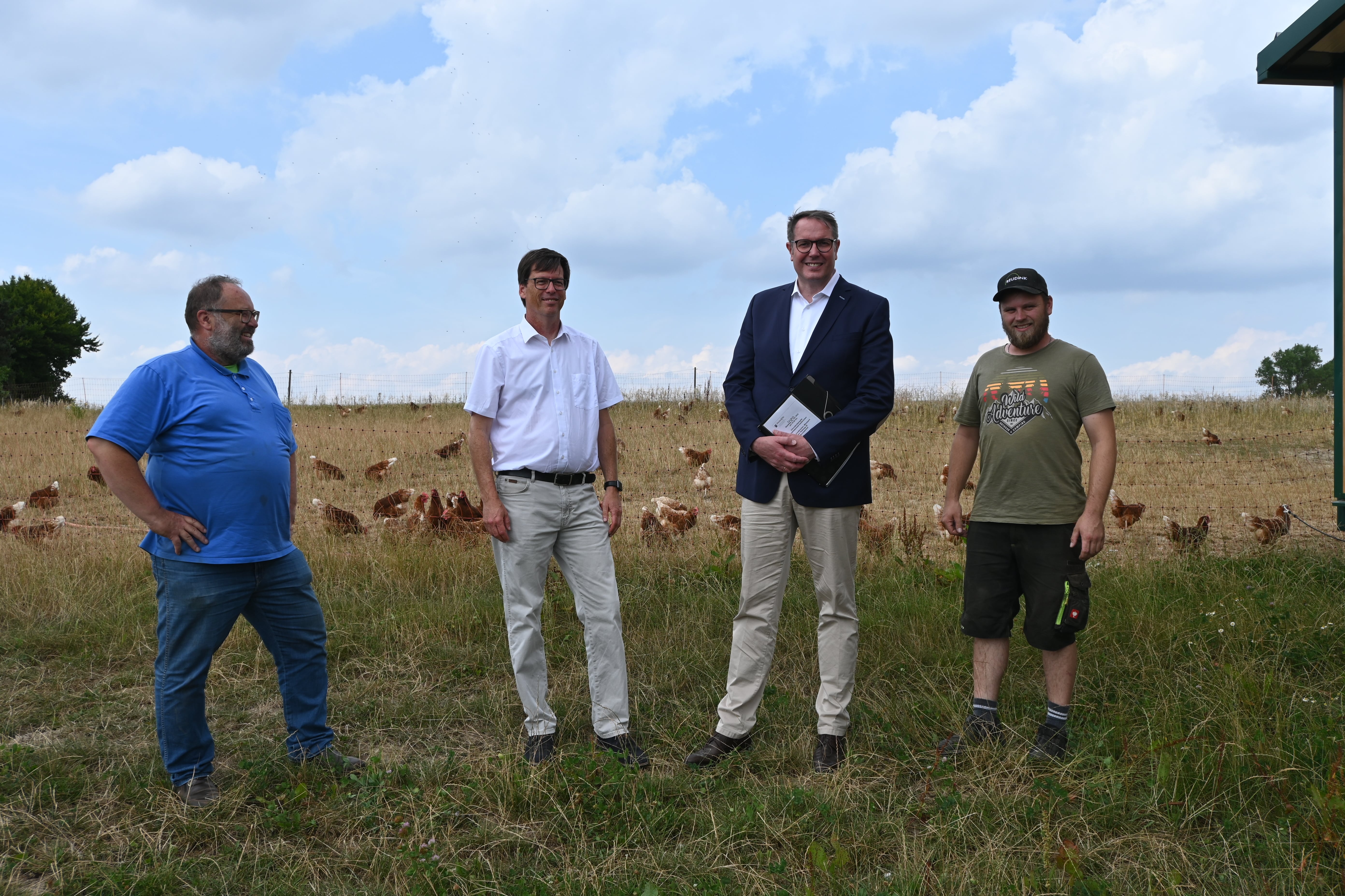 Übergabe Förderbescheid Weiße Flecken