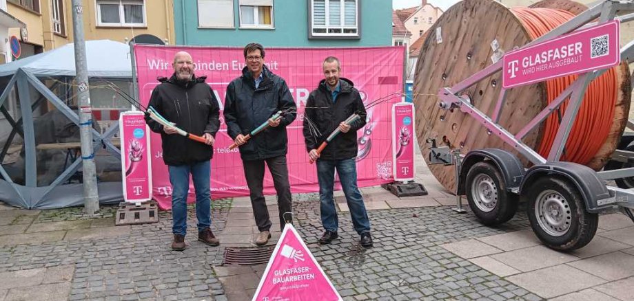 Spatenstich Glasfaserausbau Zweibrücken Oberbürgermeister Marold Wosnitza