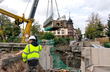 Abriss der Himmelsbergbrücke bauen.jpg