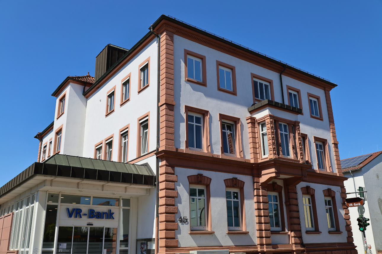 Geschäftsstellen - 6